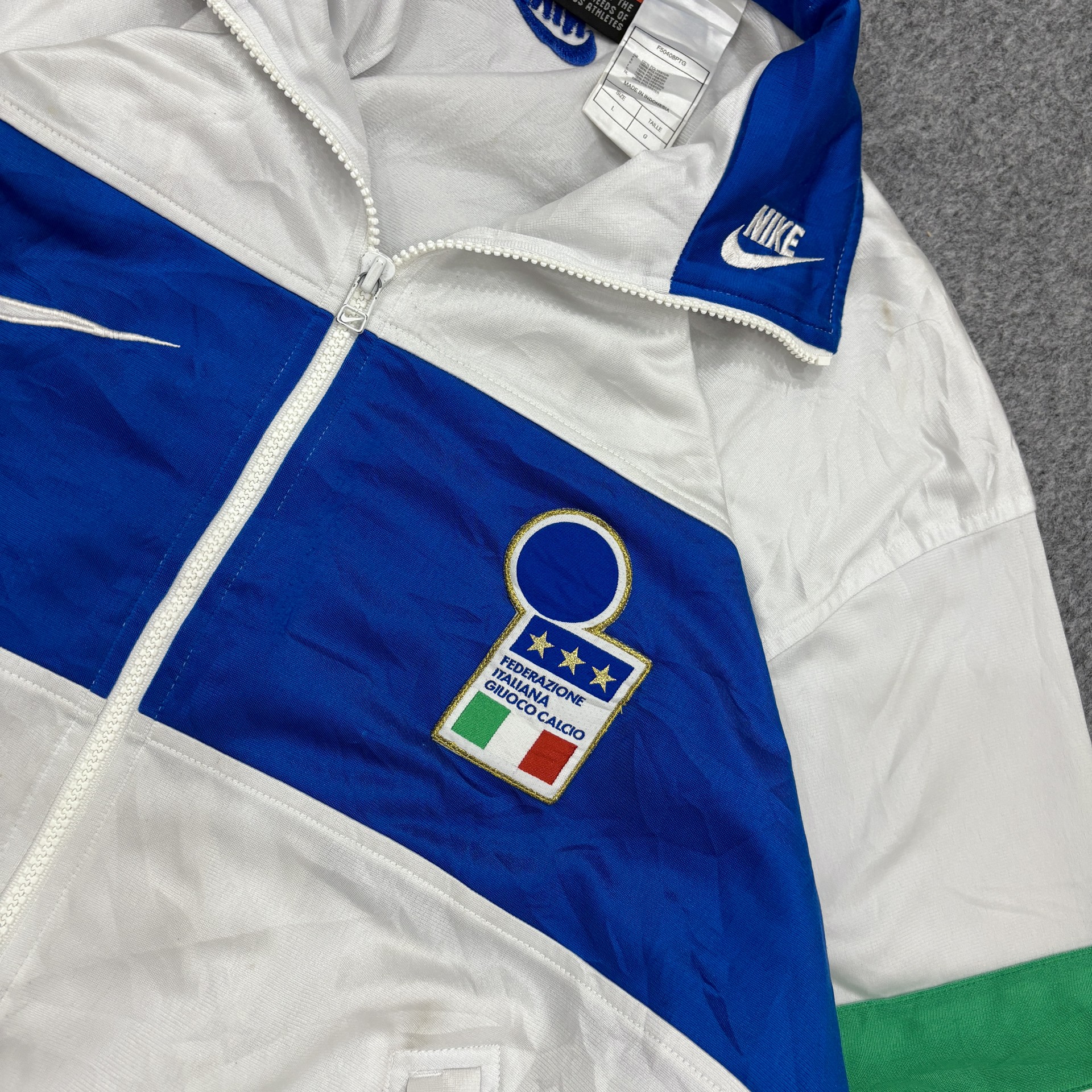 90s Nike premier italy jacket | ZThrifts 90s Nike premier italy jacket | ZThrifts