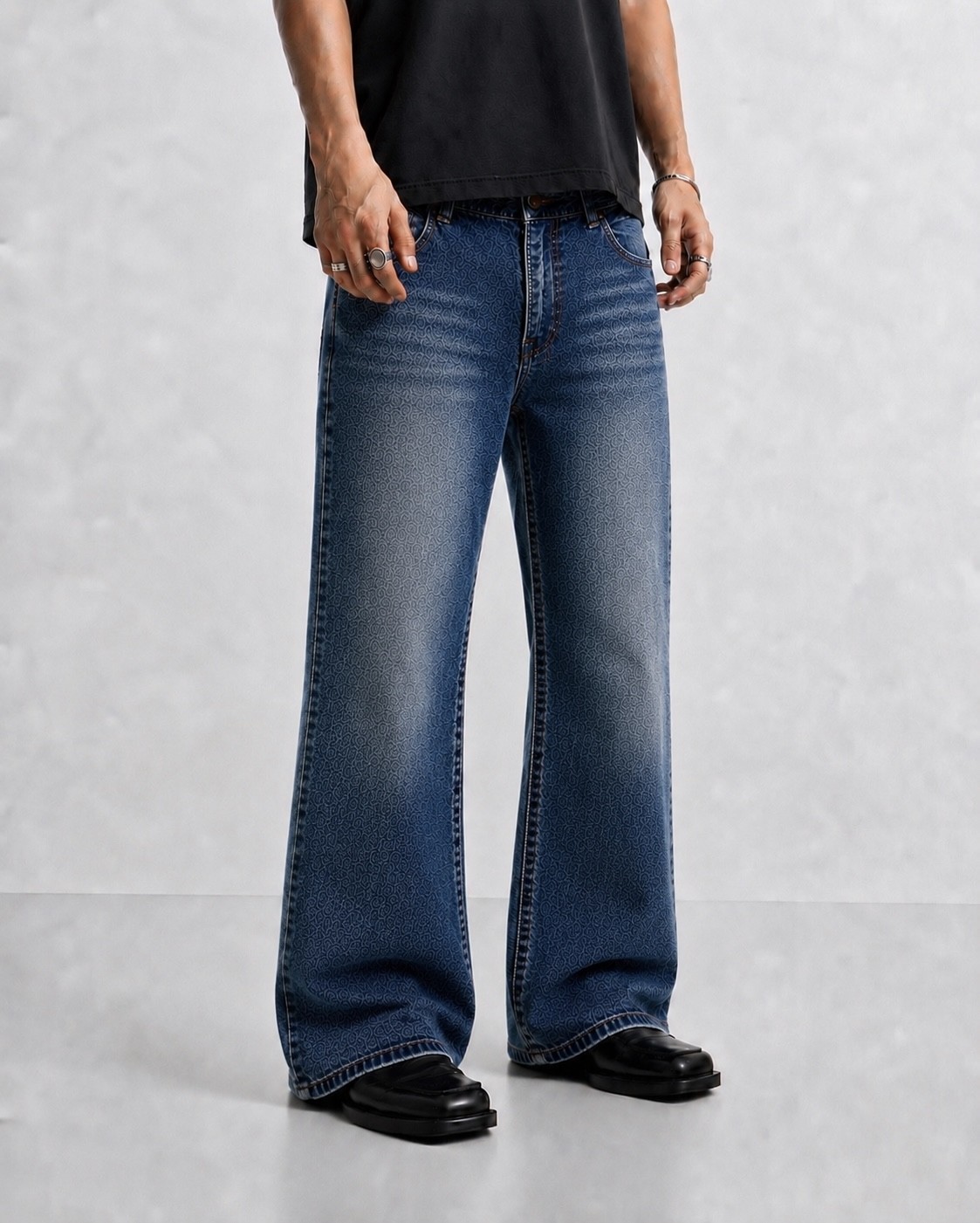 Zevric Dark bootcut denim | ZThrifts