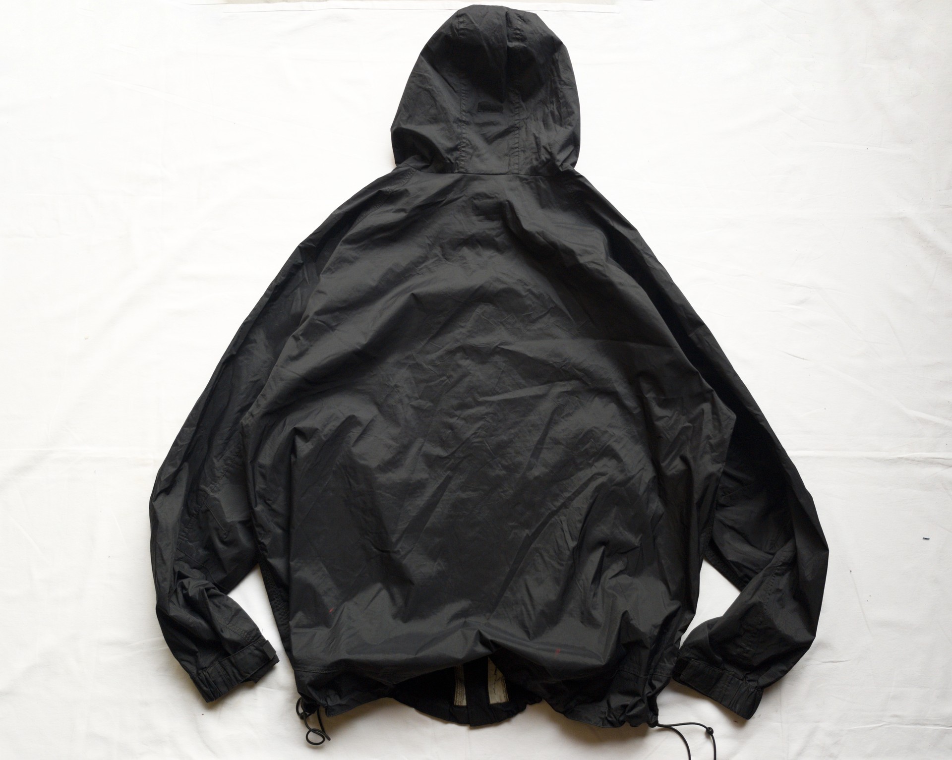 Carhartt WATERPROOF BREATHABLEフーデッドジャケット CARHARTT WATERPROOF BREATHABLE WINDBREAKER | ZThrifts