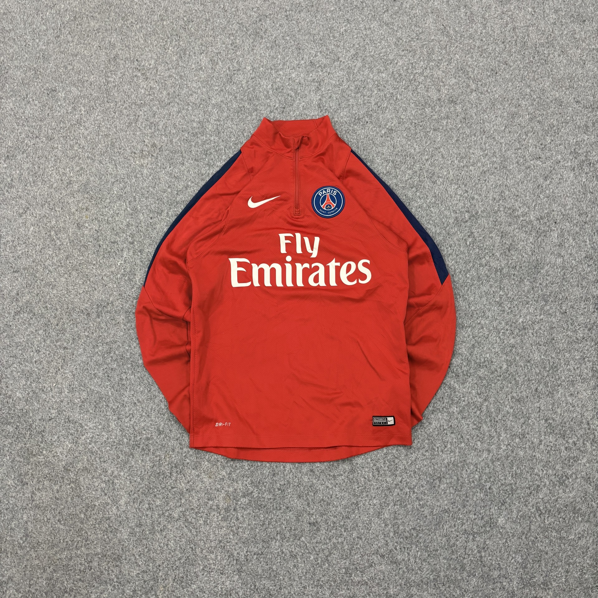 Nike x PSG Red football zipper | ZThrifts
