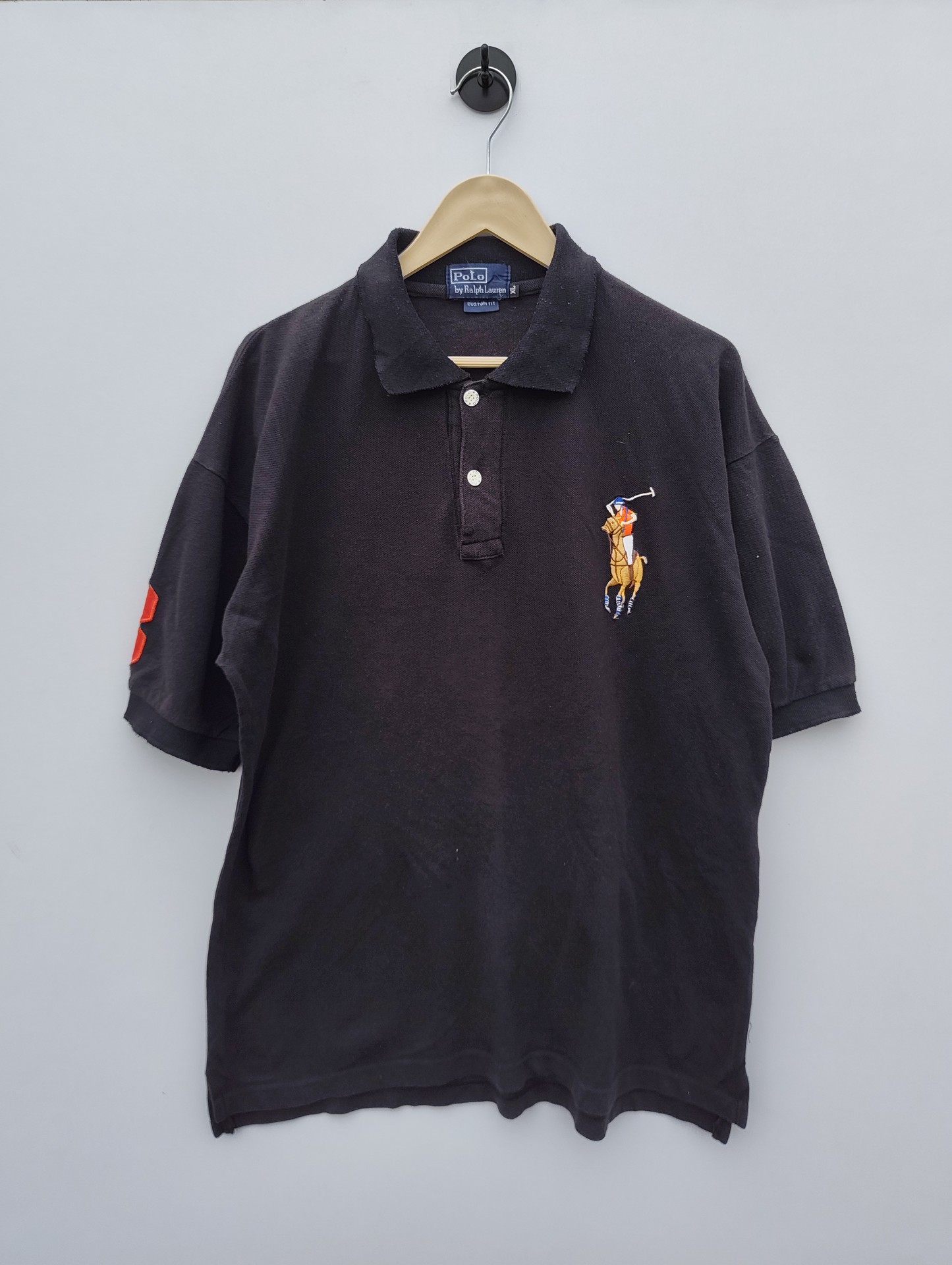 RALPH LAUREN PREMIUM BLACK T-SHIRT | ZThrifts