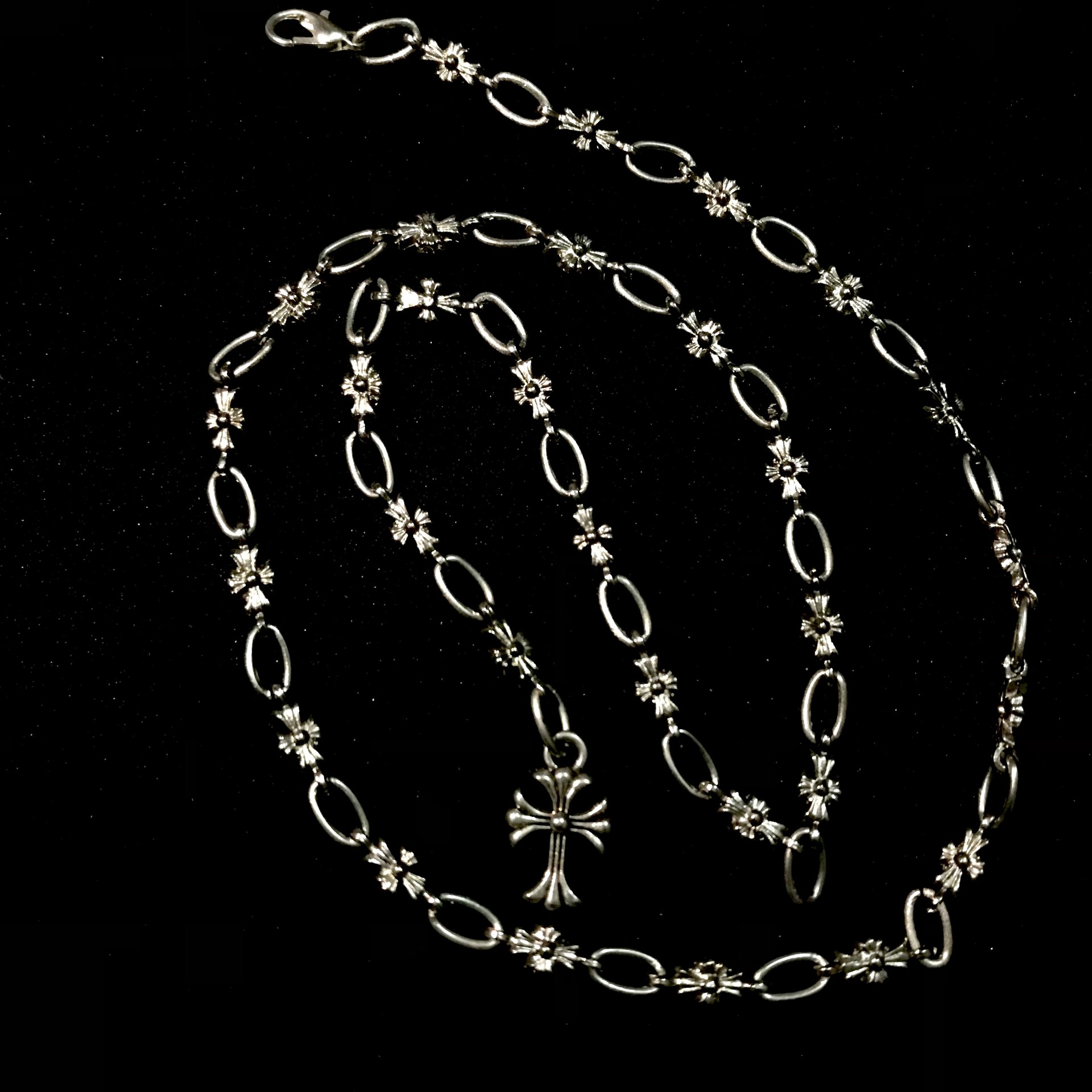 CH X3 NECKLACE+++ | ZThrifts