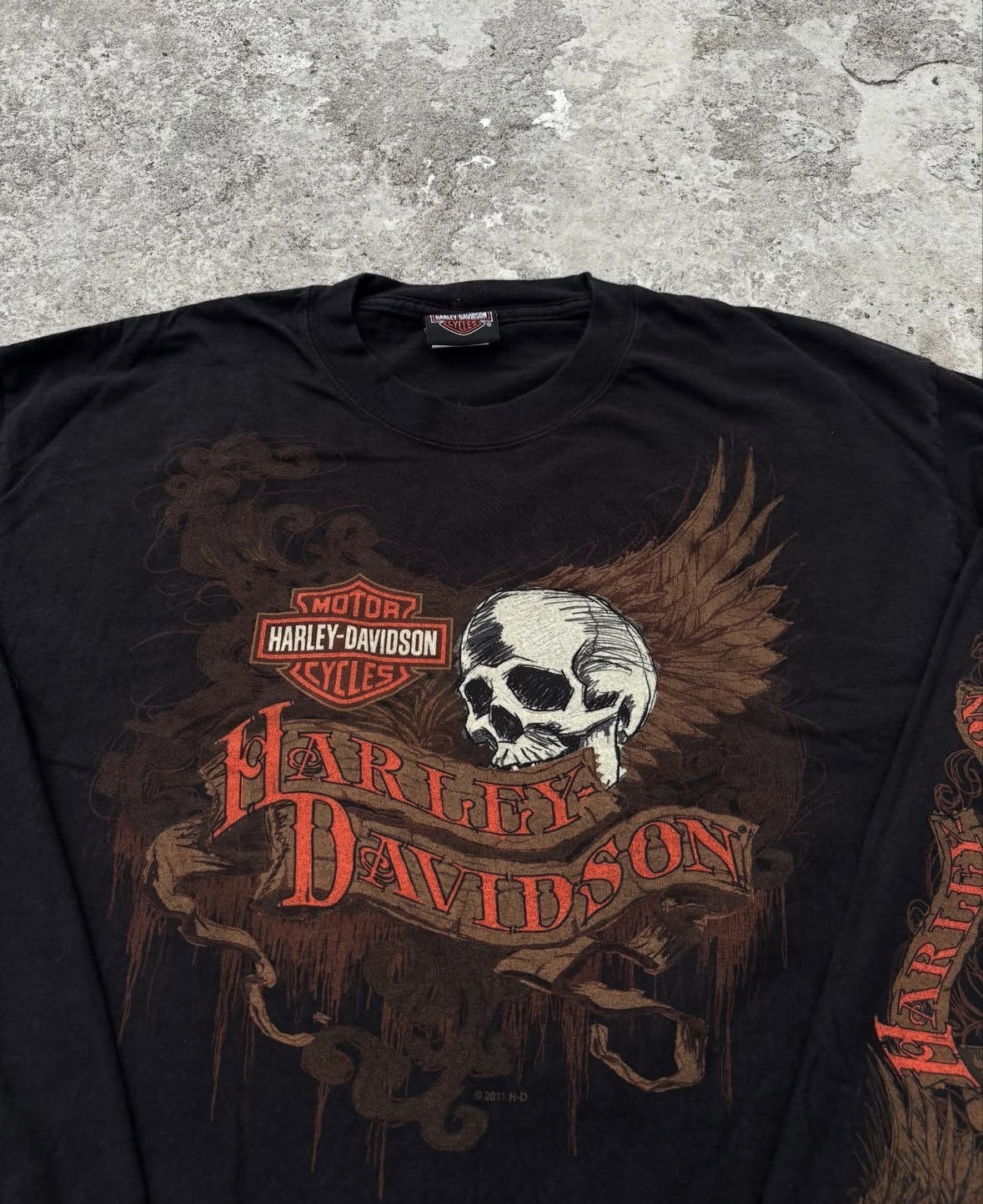 Y2K Harley Davidson Motorcycle Long Sleeve Tee | ZThrifts